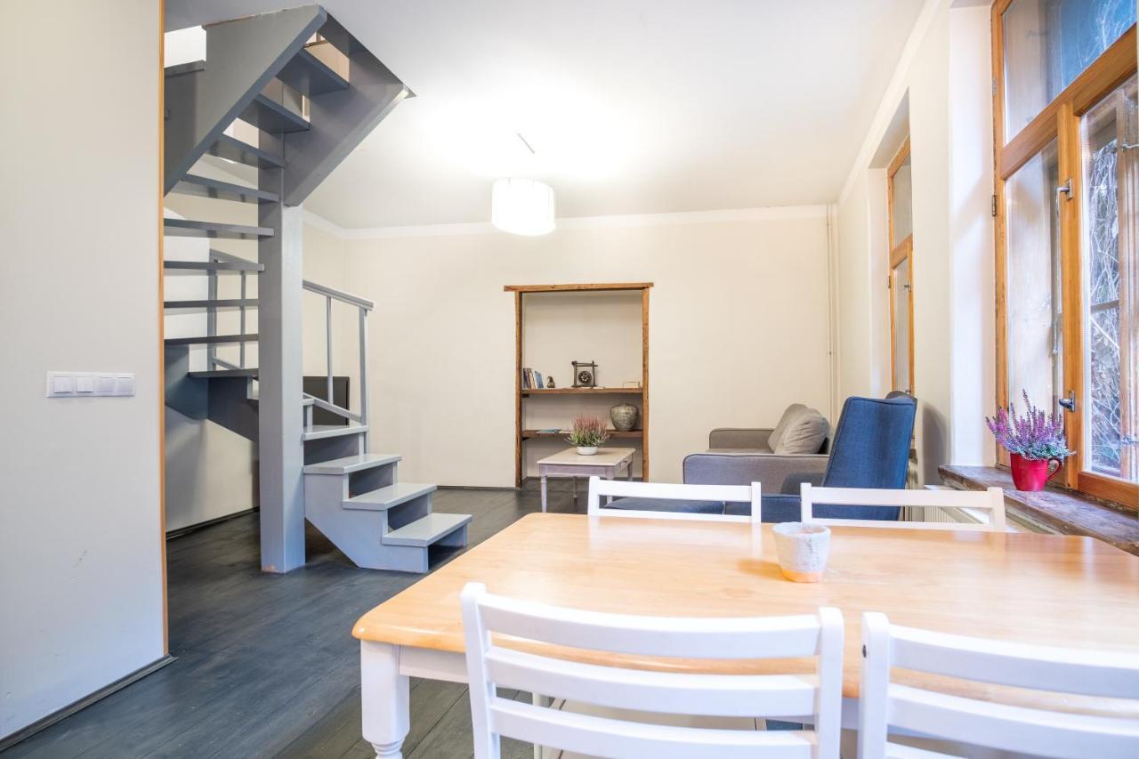 Dream Stay - Bright 2-Bedroom 2-Floor Old Town Apartment Reval Esterno foto