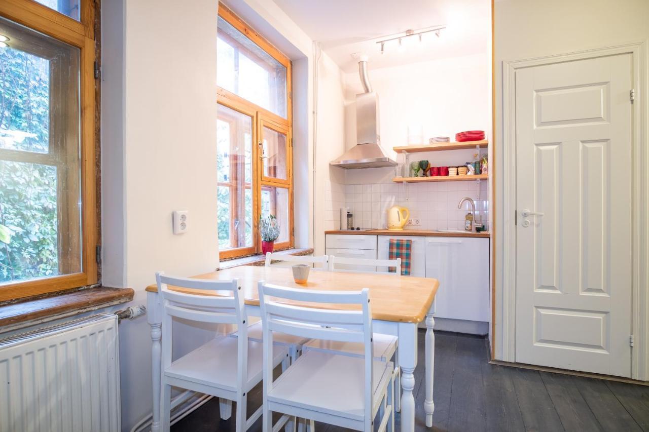 Dream Stay - Bright 2-Bedroom 2-Floor Old Town Apartment Reval Esterno foto
