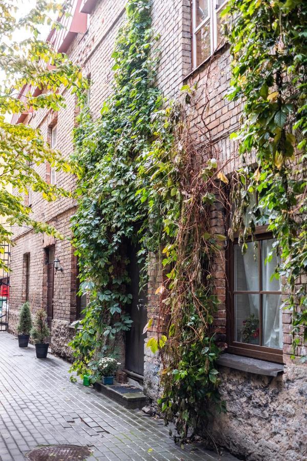 Dream Stay - Bright 2-Bedroom 2-Floor Old Town Apartment Reval Esterno foto